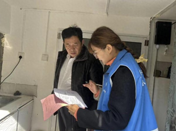 凤凰策略 南苑街道乔庄社区开展独居老人入户摸排专项行动